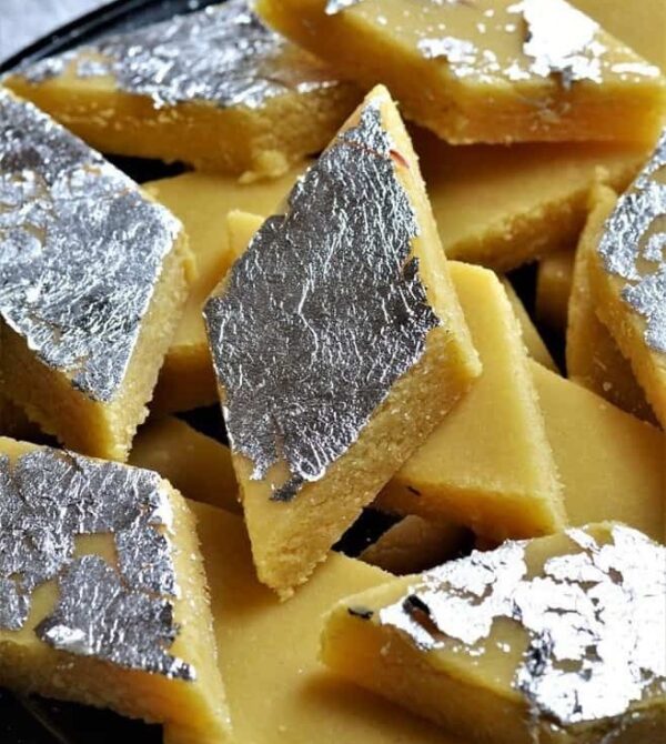 Exquisite Patisa Delights