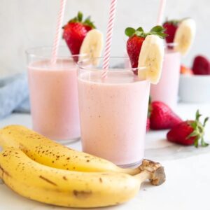 Strawberry & Banana Shake 12oz (Per Cup)