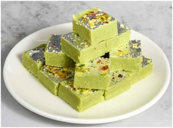 Artistry Pastiche Barfi